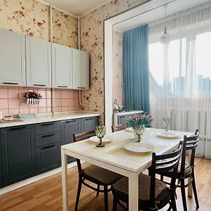 Апартаменты Cozy Three-room With Mountain View